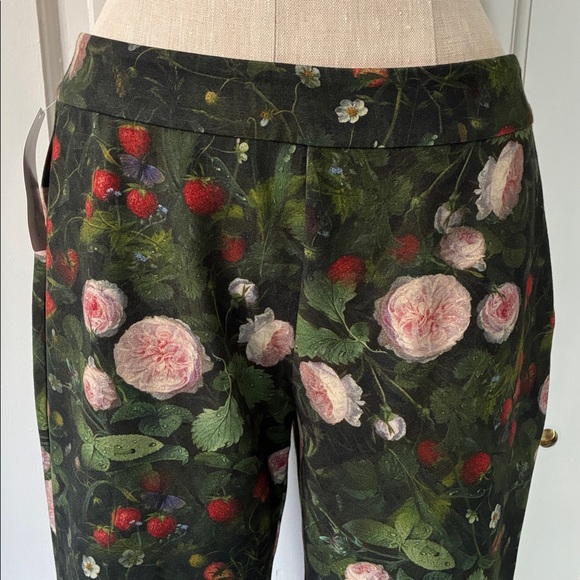 Selkie Dark Green Floral Strapless Ensemble - Picture 7 of 10